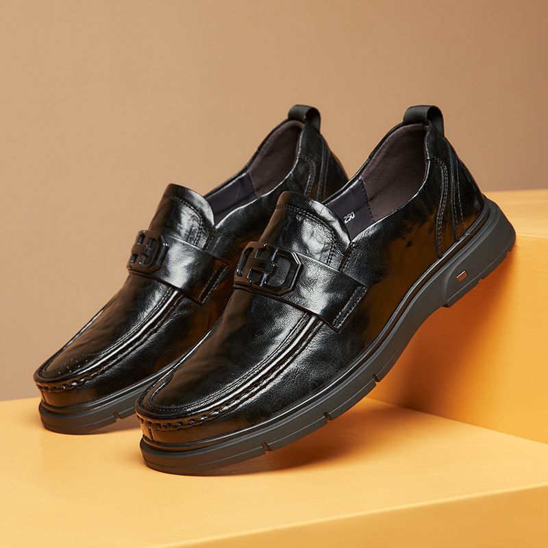 Formelle Menns Sko Loafer Retro Rund Tå Cow Skinn Metallspenne - Svart