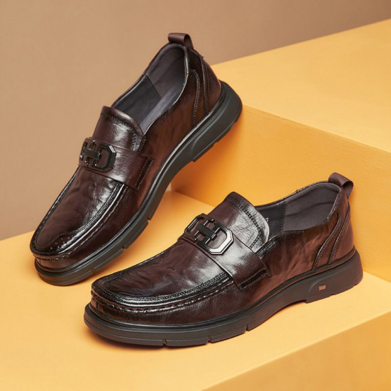 Formelle Menns Sko Loafer Retro Rund Tå Cow Skinn Metallspenne - Brun